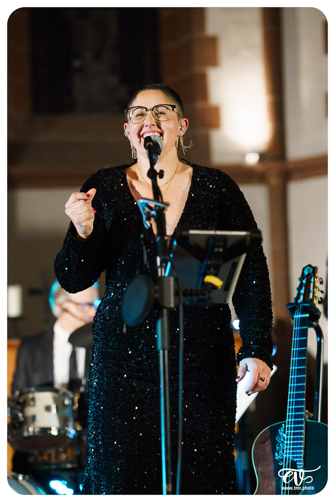 MAGALIE SARAH LÖFFLER AND THE BRASS 'N GROOVE BAND